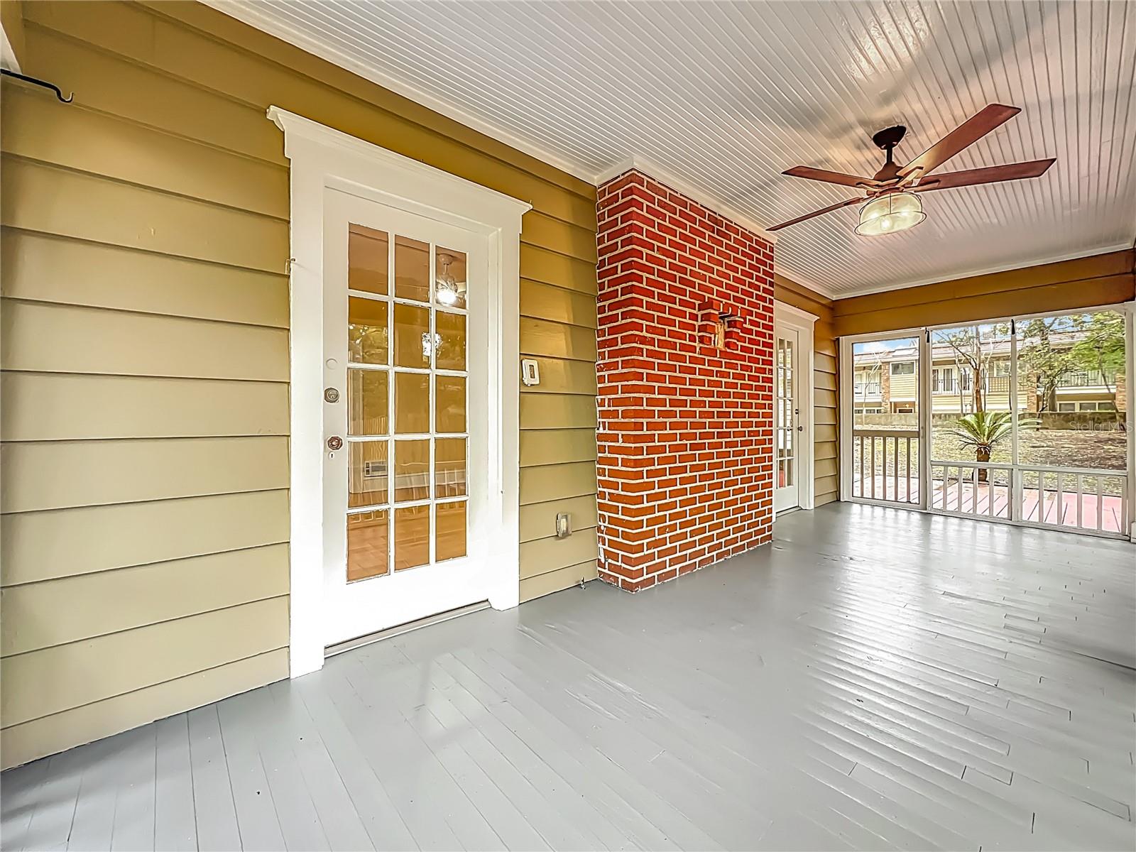 Image 43 of 66 For 409 Concord Street