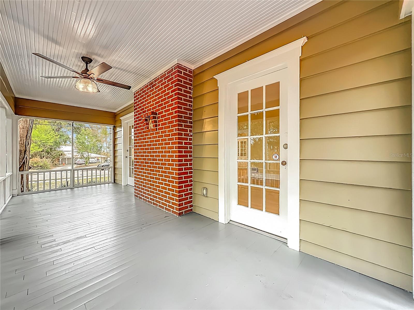 Image 44 of 66 For 409 Concord Street