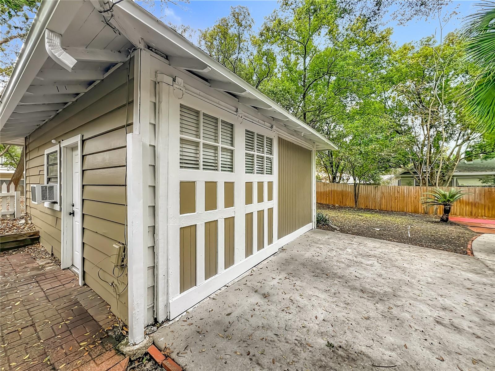 Image 47 of 66 For 409 Concord Street