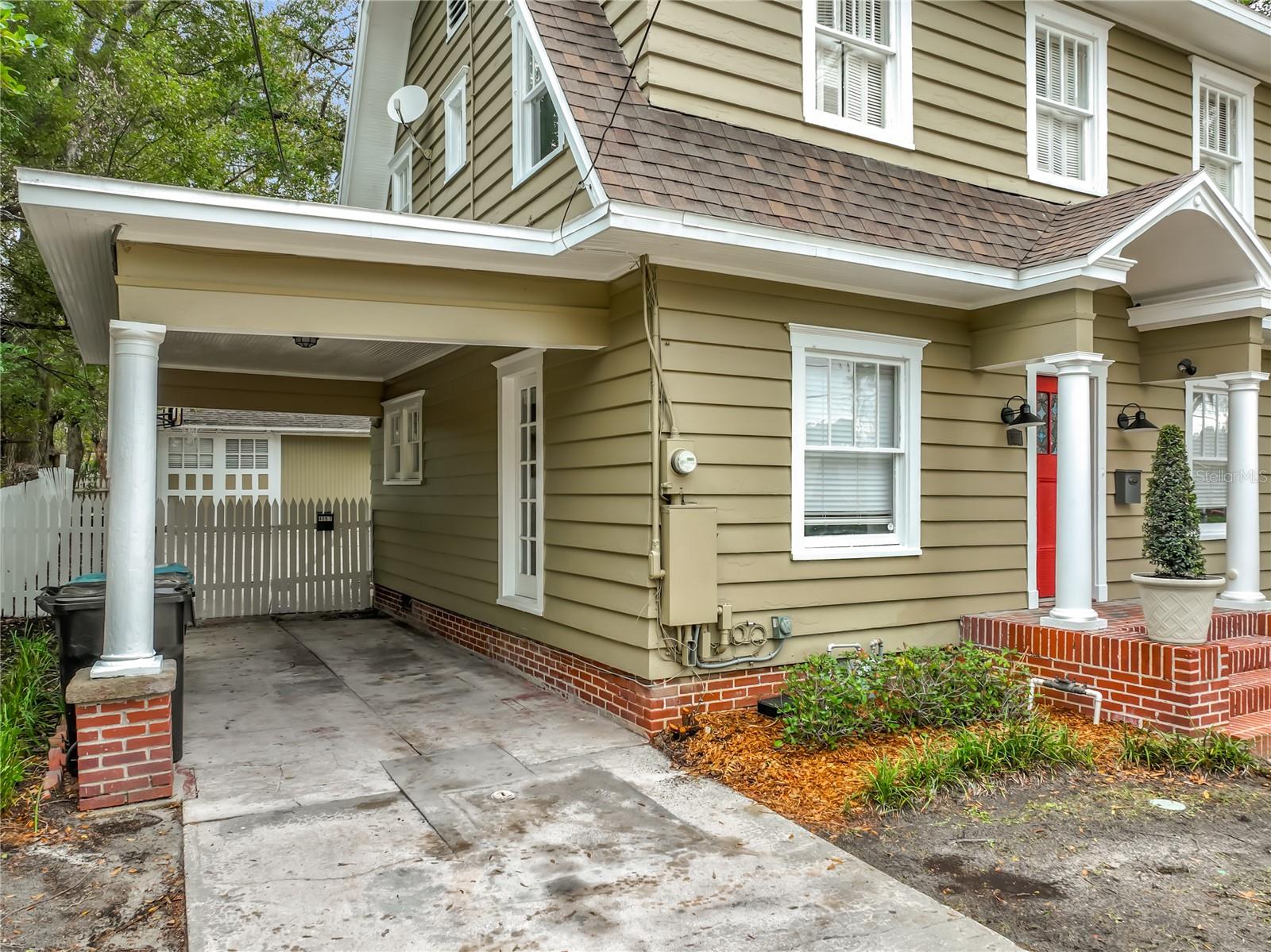 Image 5 of 66 For 409 Concord Street