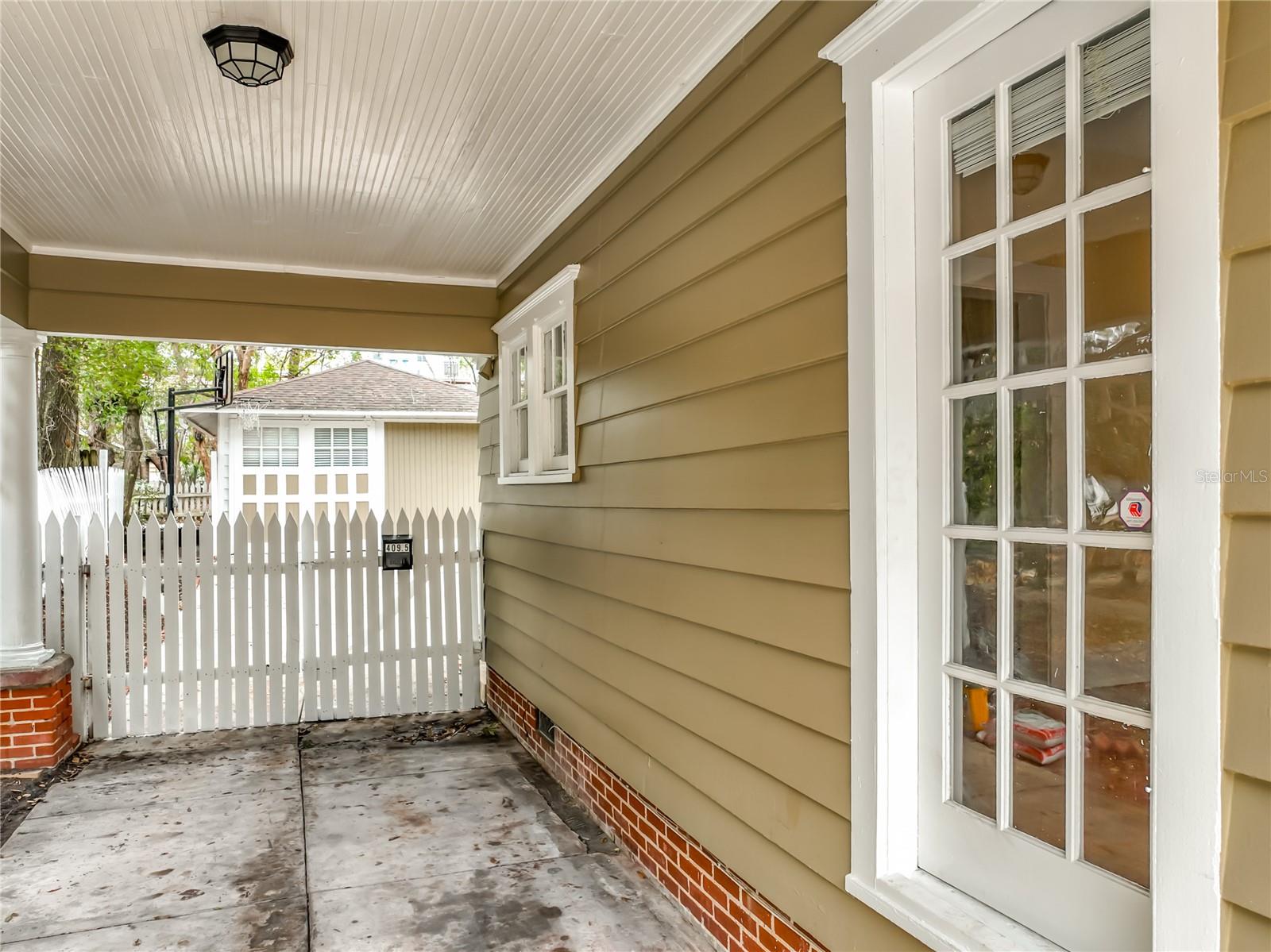 Image 61 of 66 For 409 Concord Street