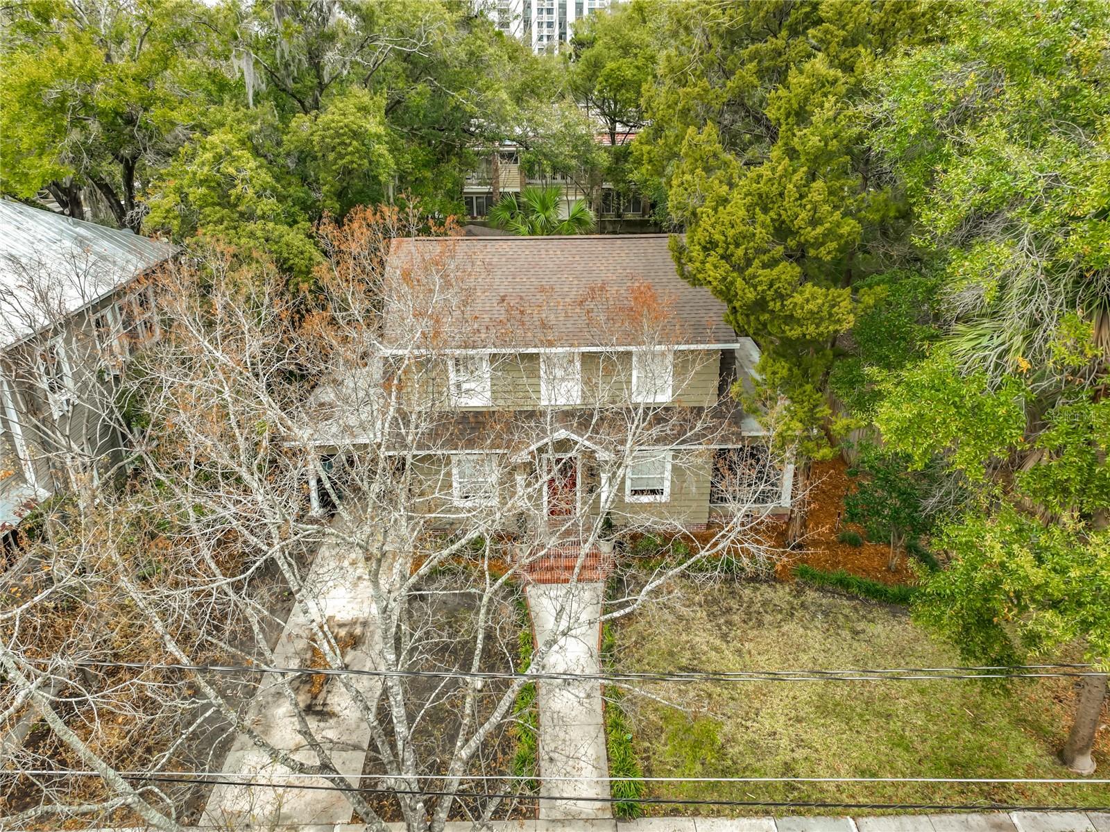 Image 7 of 66 For 409 Concord Street