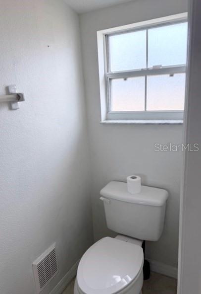 Image 19 of 45 For 1282 Beach Circle