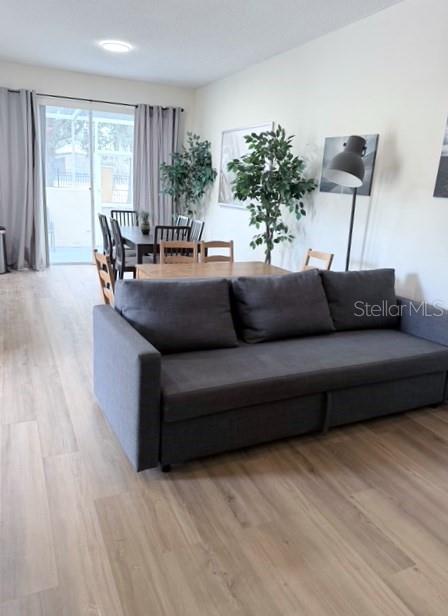 Image 21 of 45 For 1282 Beach Circle