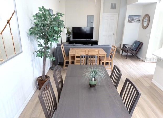 Image 22 of 45 For 1282 Beach Circle