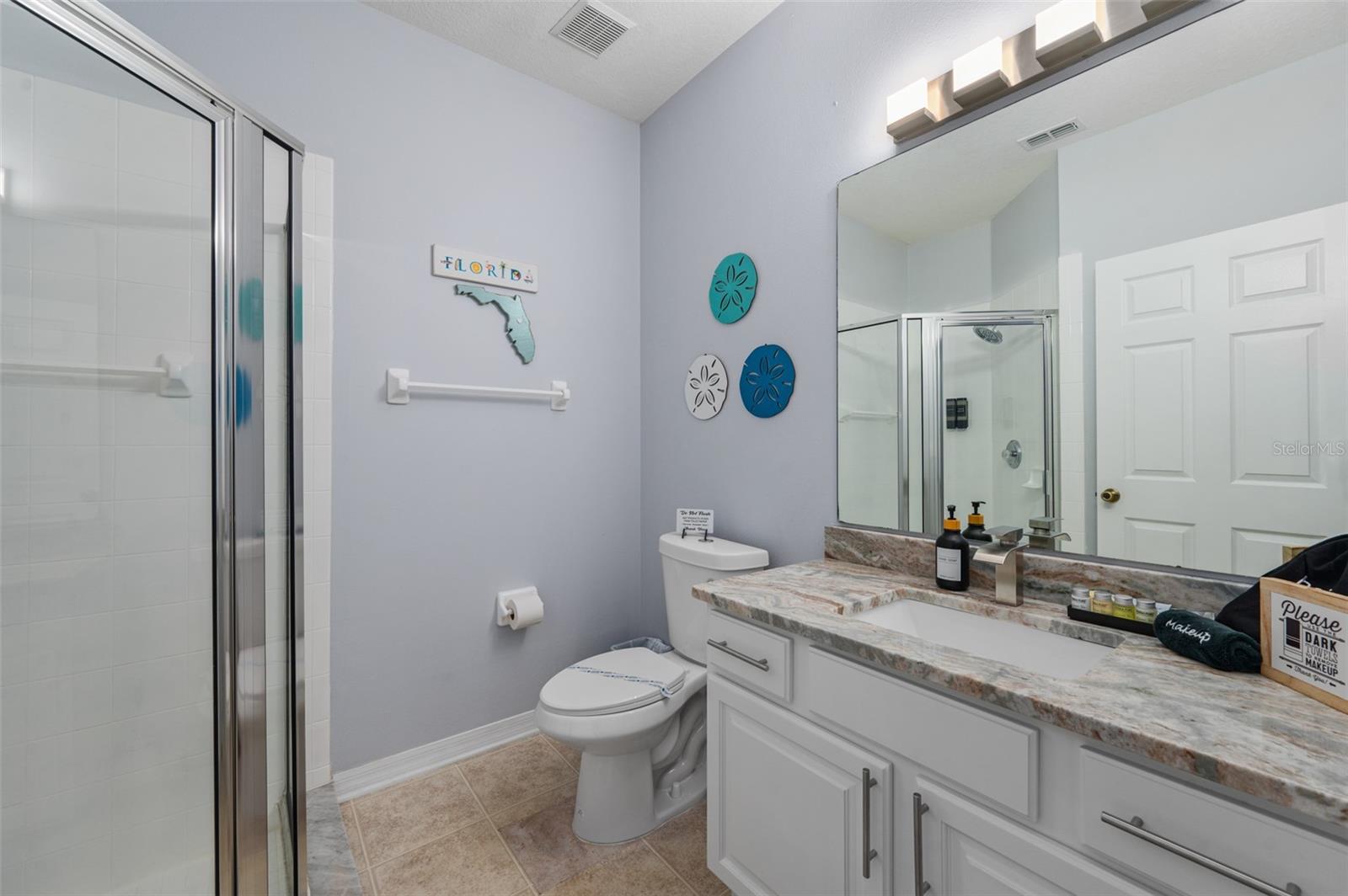 Image 21 of 35 For 16612 Fresh Meadow Drive