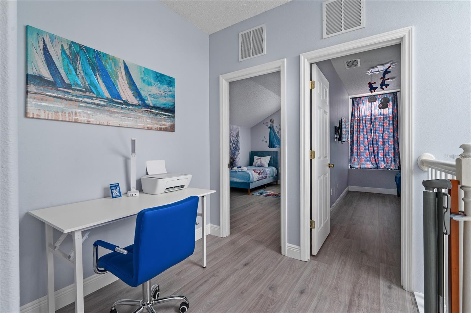 Image 25 of 35 For 16612 Fresh Meadow Drive