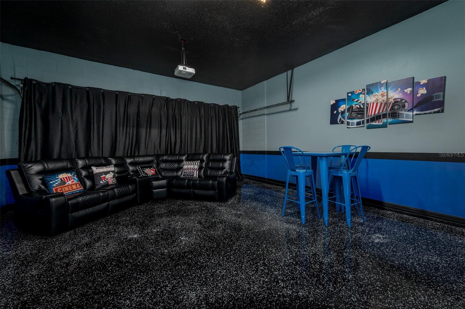 Image 28 of 35 For 16612 Fresh Meadow Drive