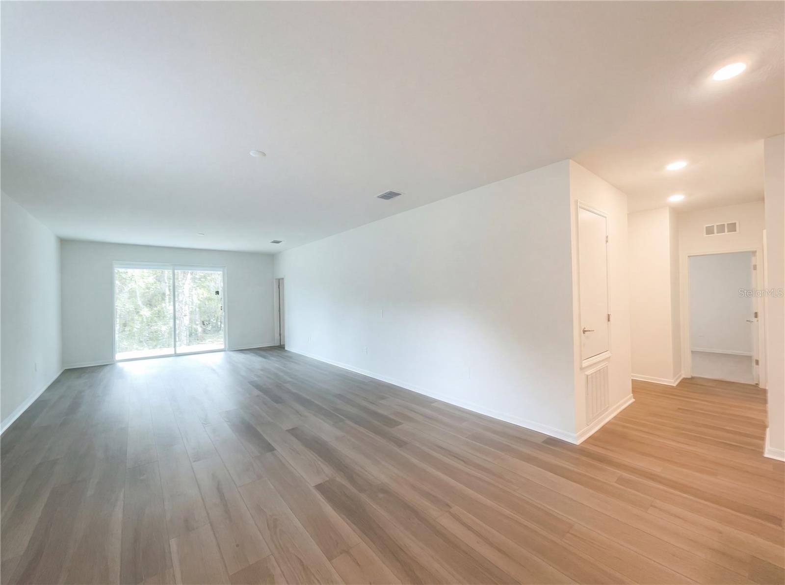 Image 3 of 23 For 8289 196th Court Road