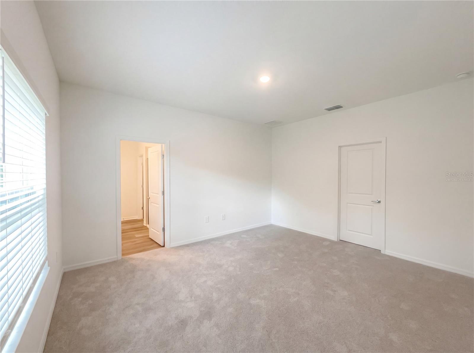 Image 4 of 23 For 8289 196th Court Road