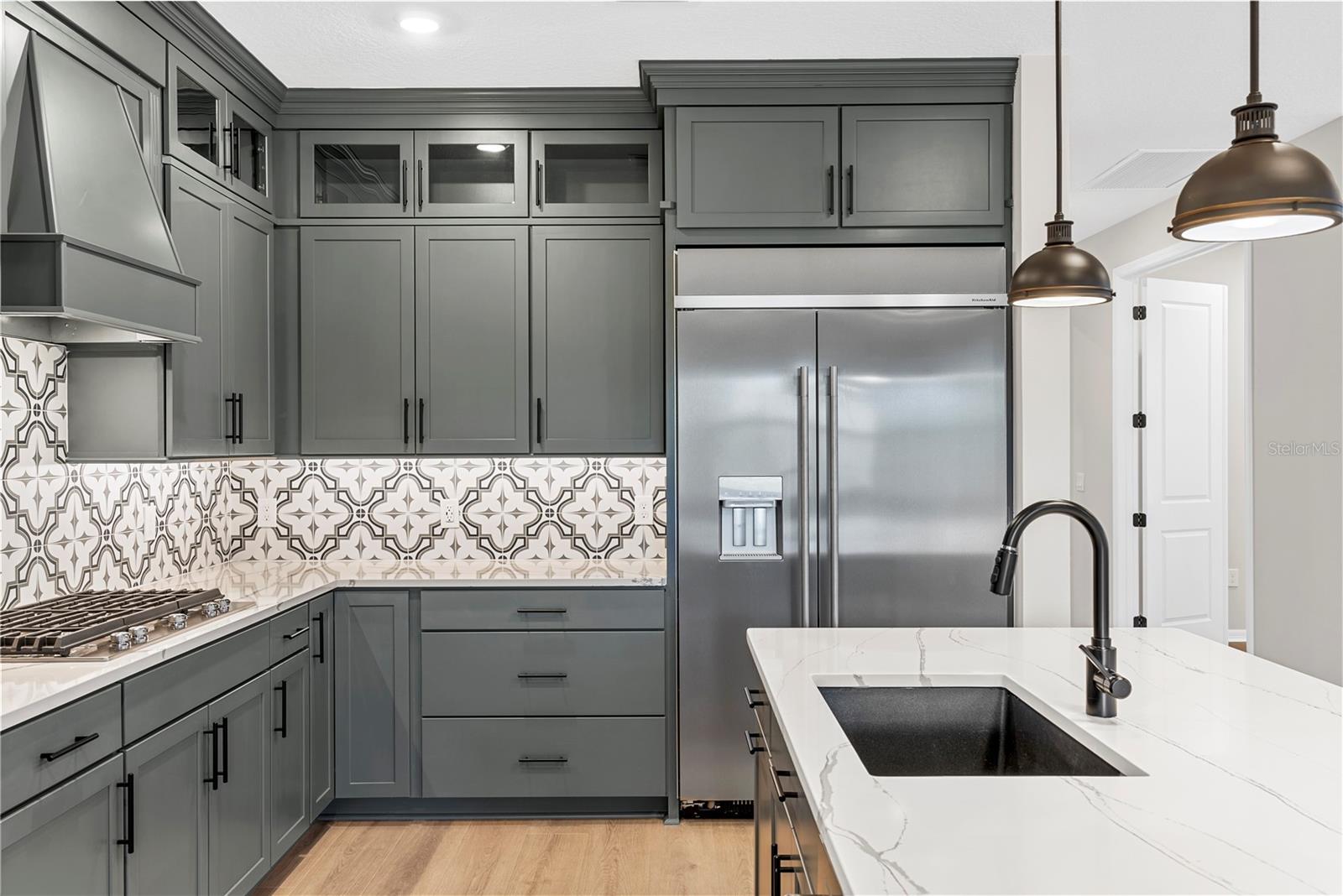 Image 19 of 77 For 8123 Fenton Street