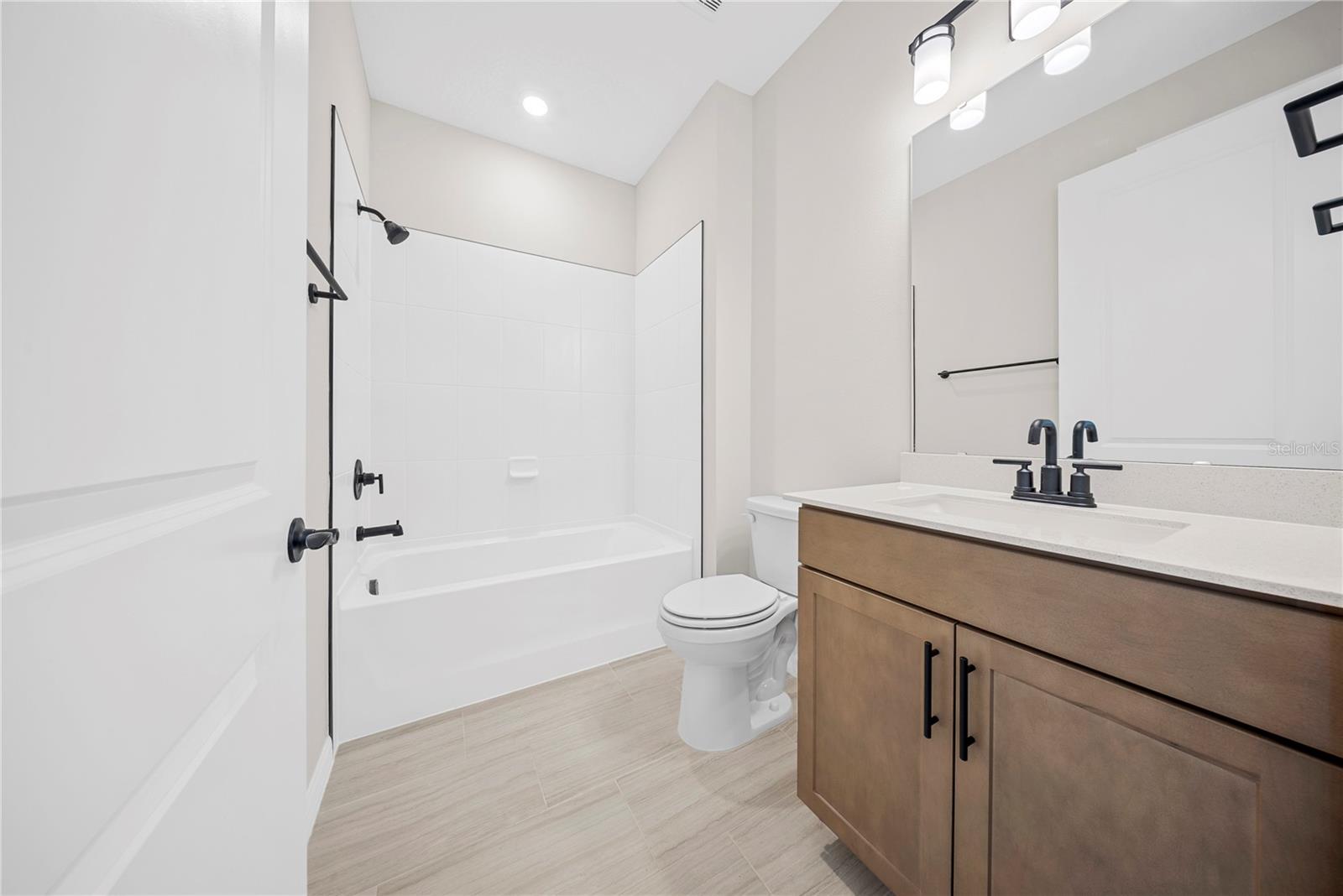 Image 27 of 77 For 8123 Fenton Street