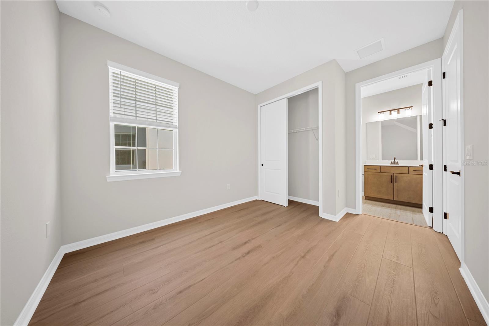 Image 32 of 77 For 8123 Fenton Street