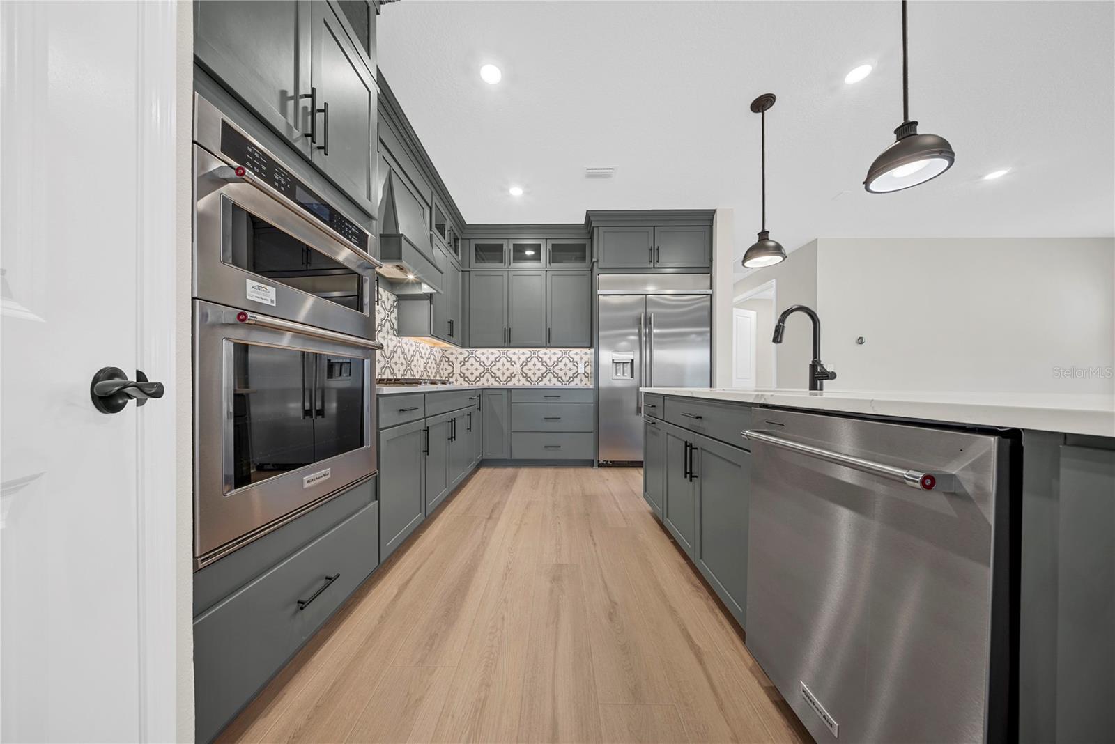 Image 46 of 77 For 8123 Fenton Street