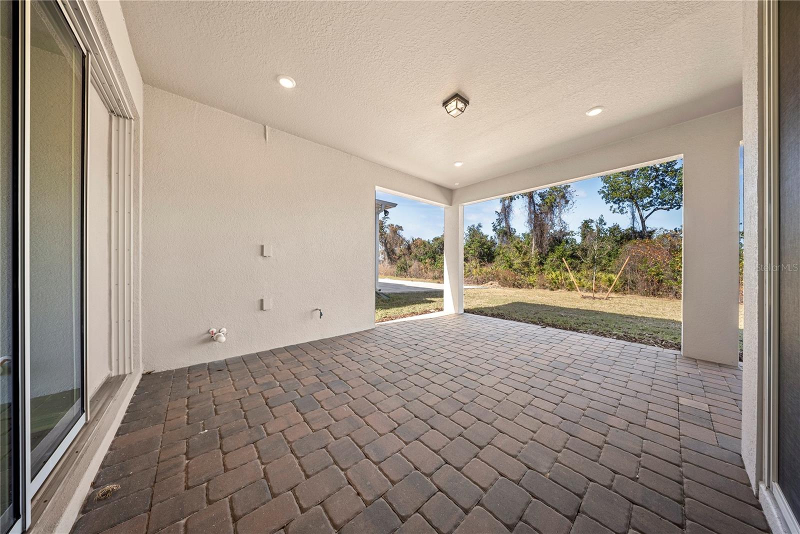 Image 61 of 77 For 8123 Fenton Street