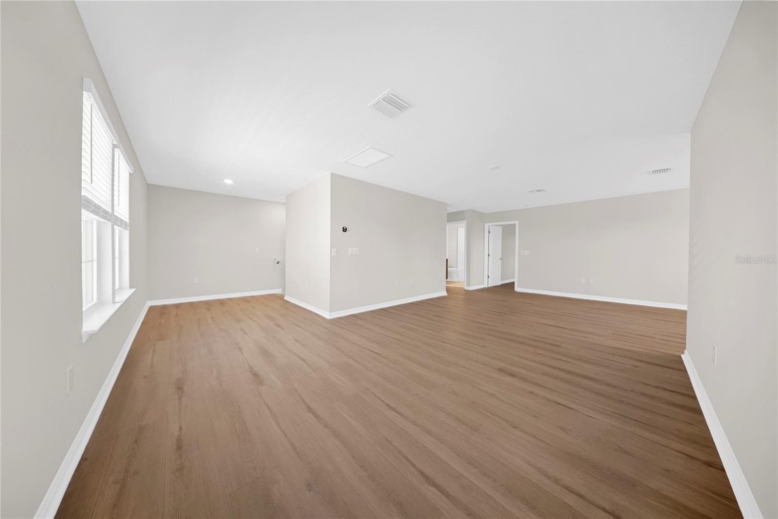 Image 67 of 77 For 8123 Fenton Street