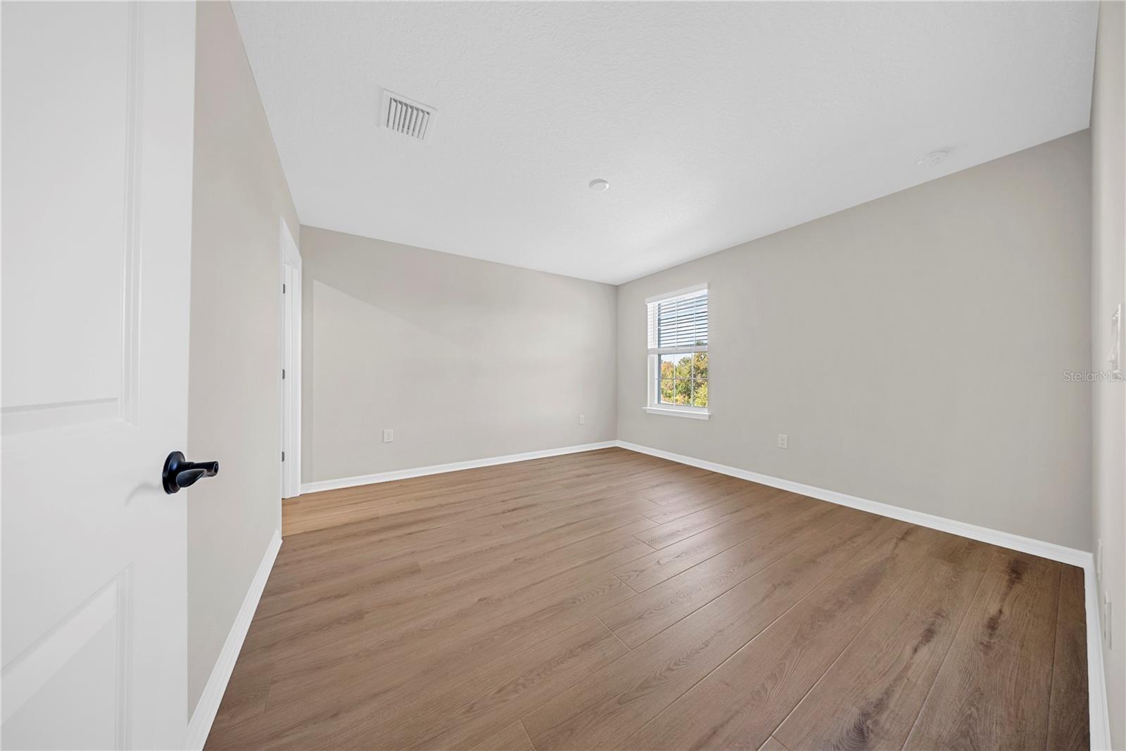 Image 72 of 77 For 8123 Fenton Street