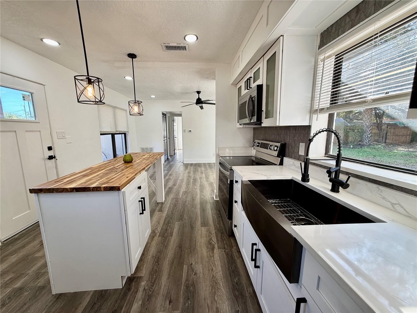 Image 5 of 16 For 6124 Dogwood Drive