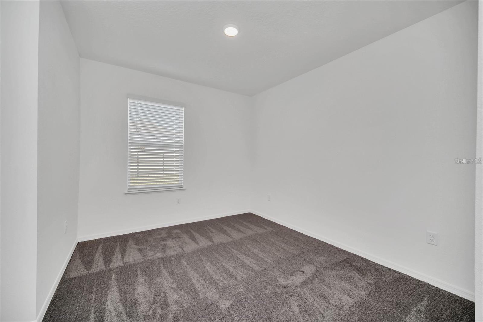 Image 27 of 31 For 1154 Oak Bluff Drive