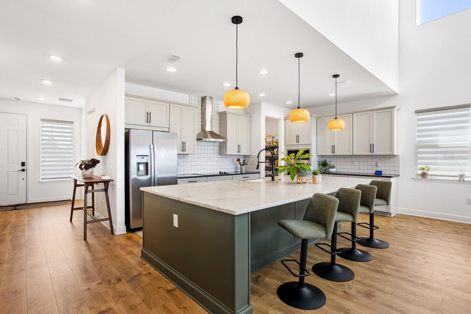 Image 13 of 70 For 18411 Mowry Court