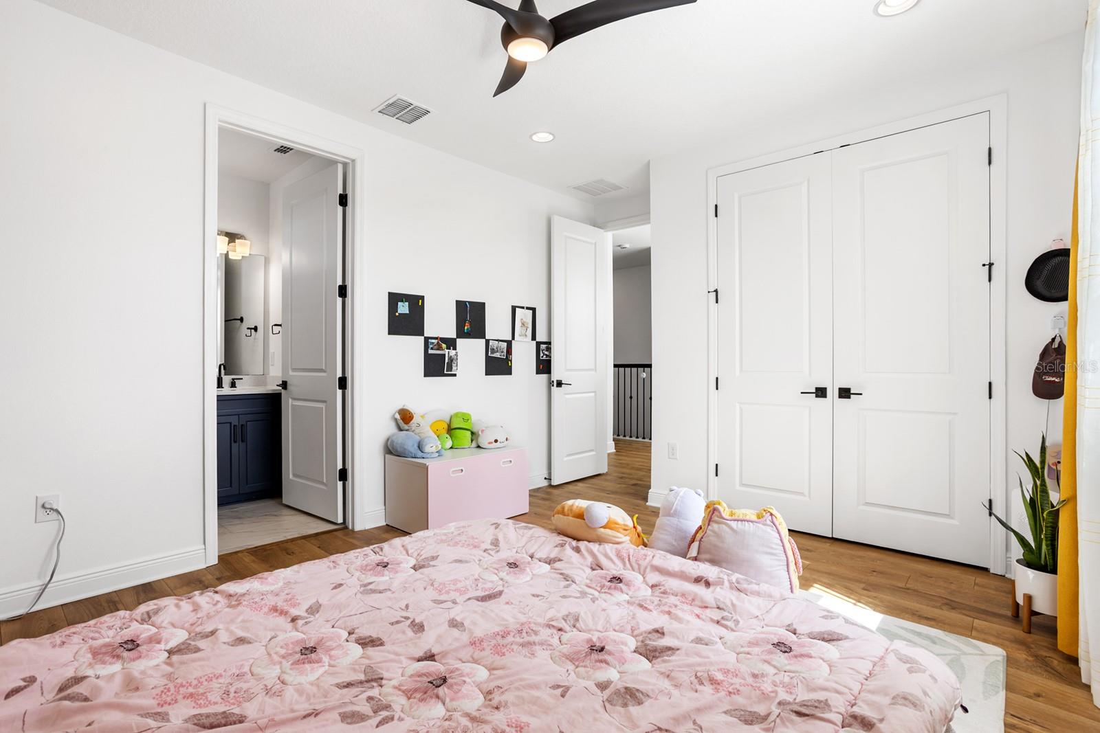 Image 41 of 70 For 18411 Mowry Court