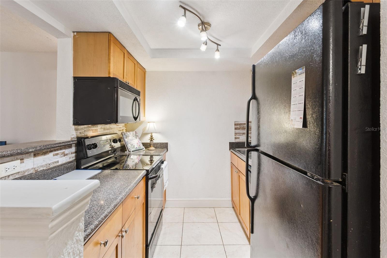 Image 9 of 32 For 291 Lewfield Circle 291