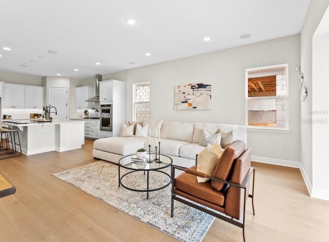 Image 3 of 20 For 16013 Vetta Drive