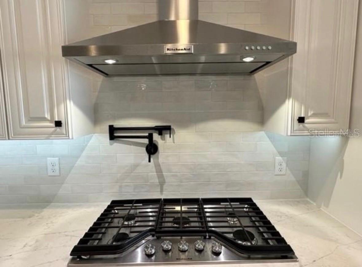 Image 5 of 20 For 16013 Vetta Drive