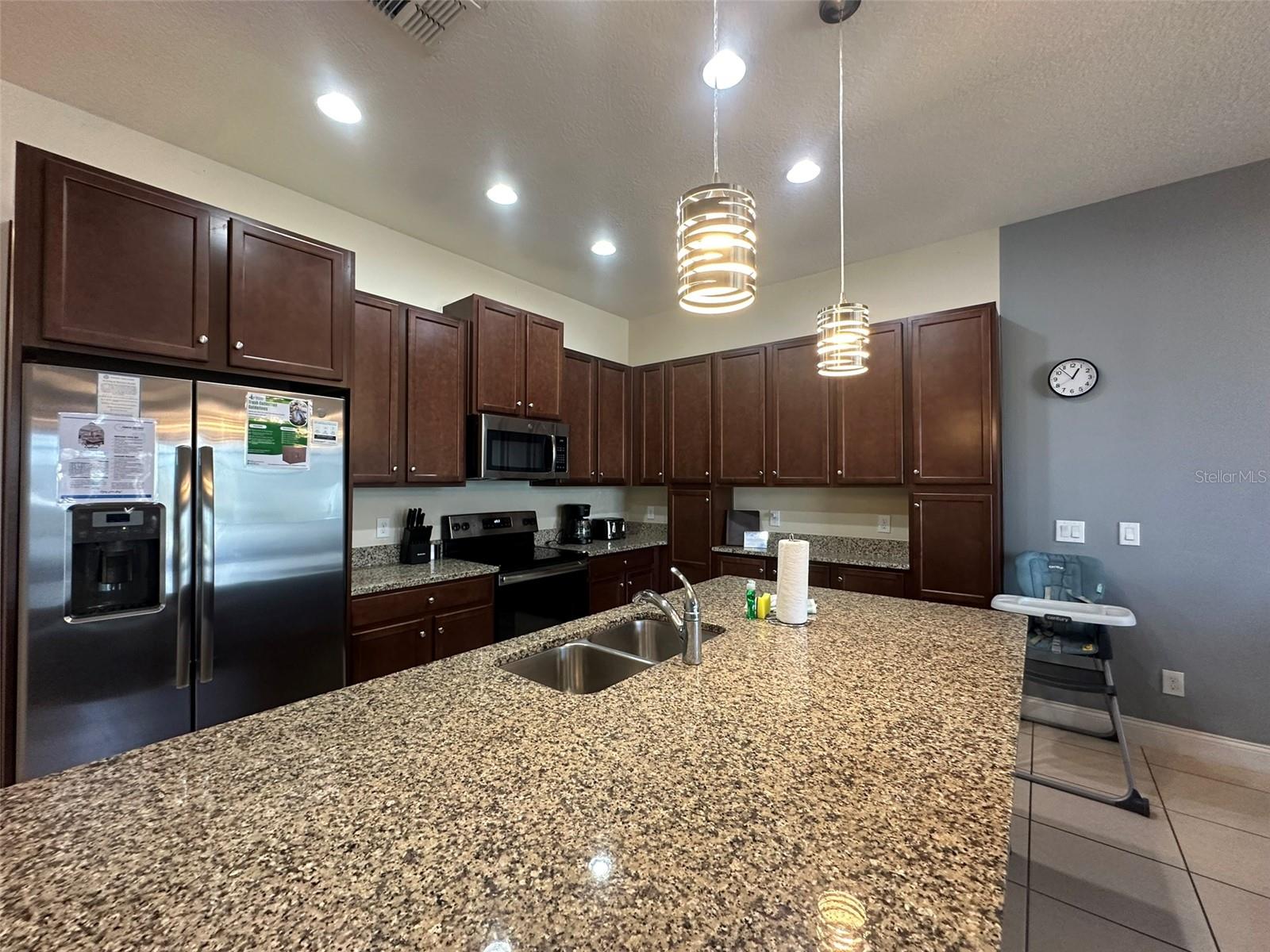 Image 21 of 31 For 186 Captiva Drive