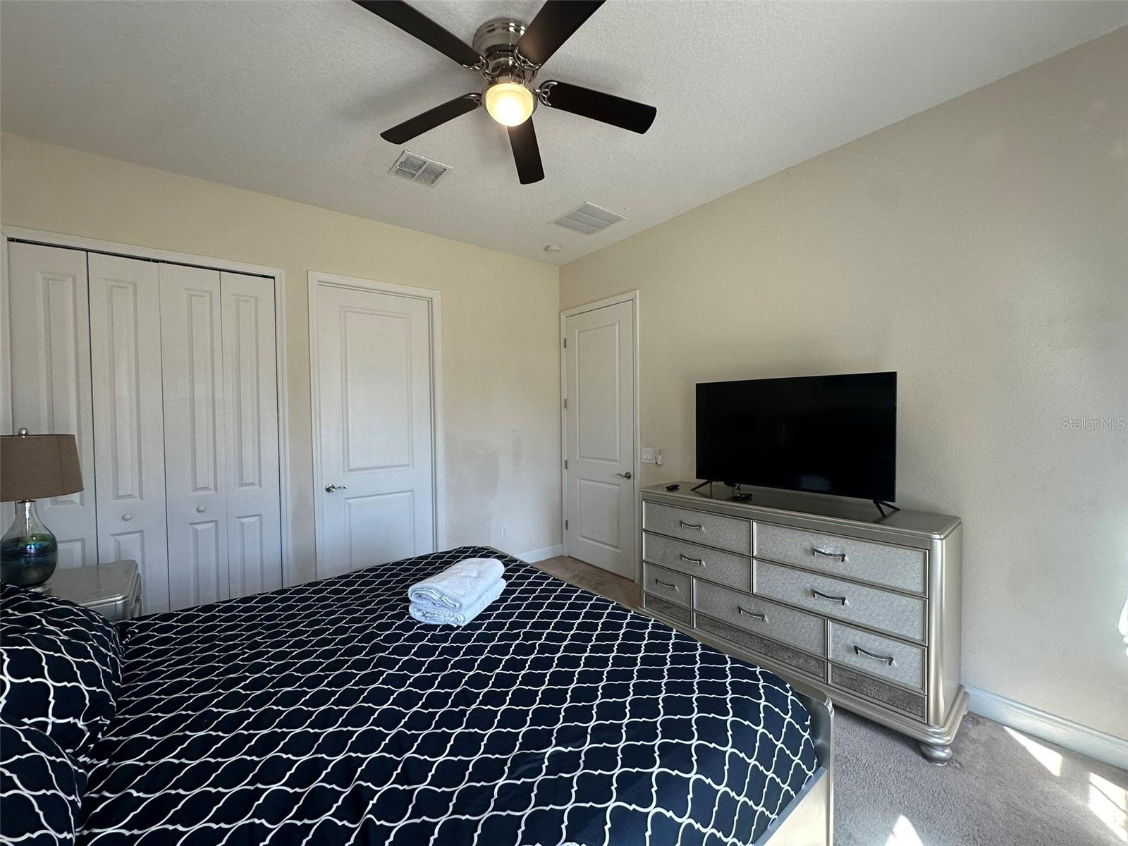 Image 7 of 31 For 186 Captiva Drive