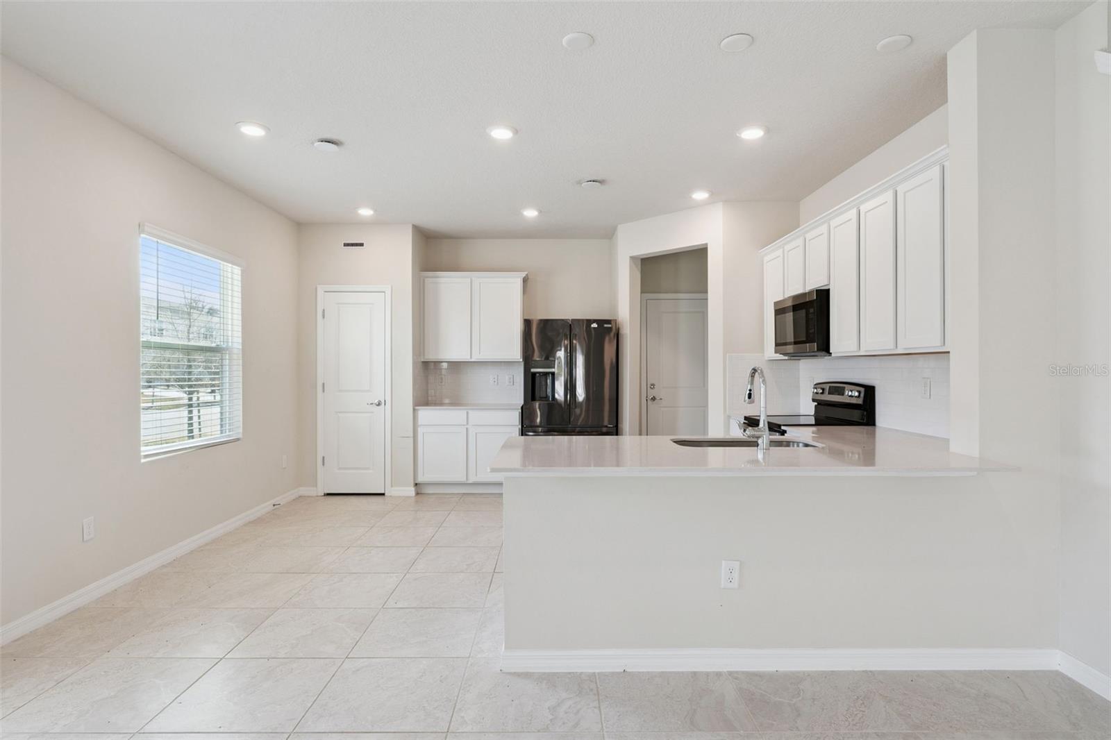 Image 11 of 28 For 4501 Sparkling Shell Avenue