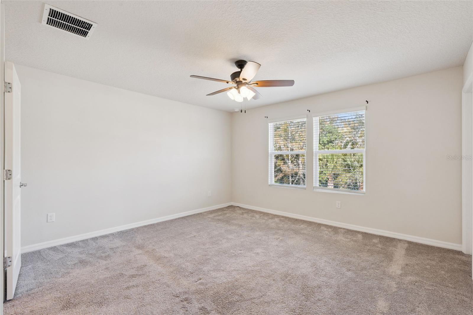 Image 20 of 28 For 4501 Sparkling Shell Avenue