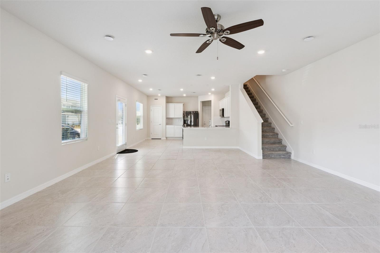 Image 3 of 28 For 4501 Sparkling Shell Avenue