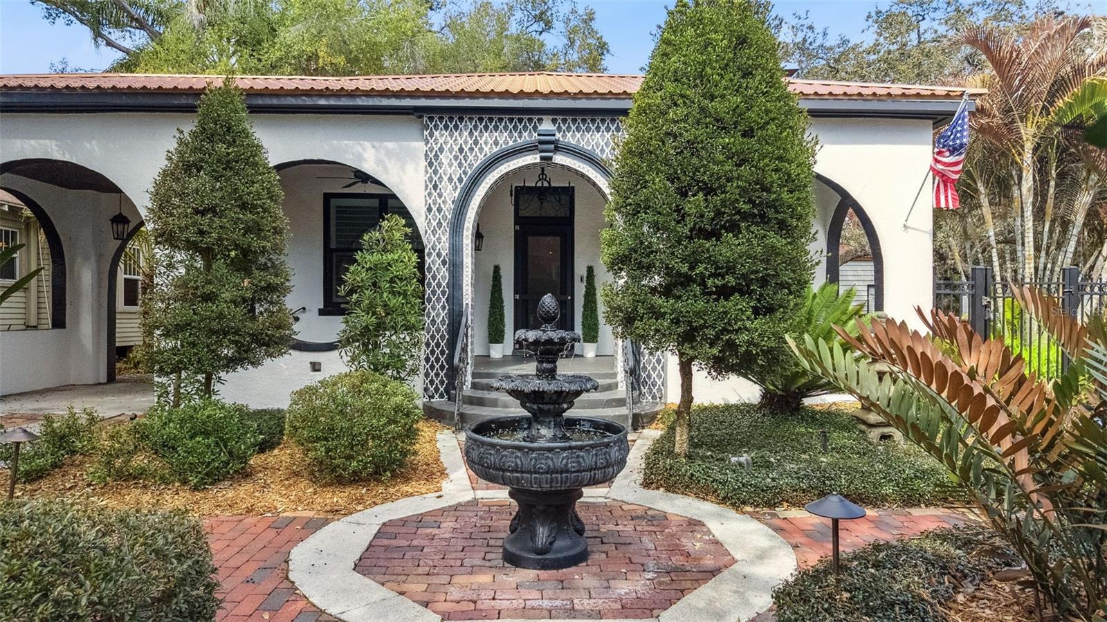 Image 2 of 63 For 926 Shadowlawn Avenue