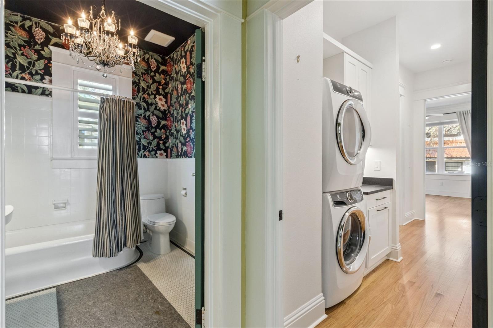 Image 34 of 63 For 926 Shadowlawn Avenue