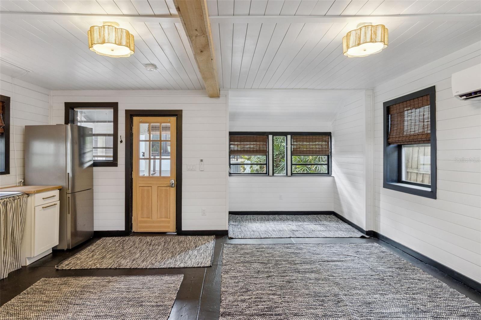 Image 40 of 63 For 926 Shadowlawn Avenue