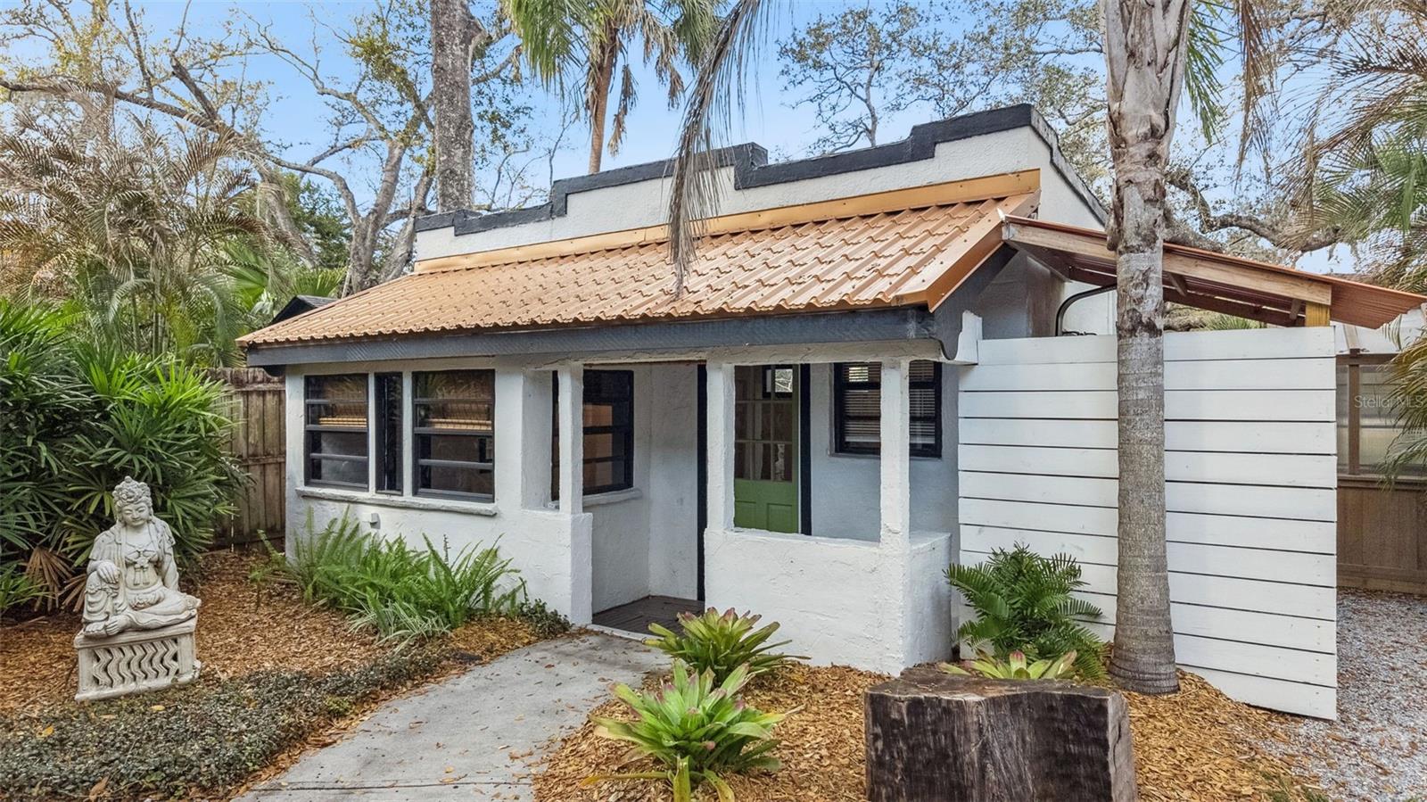 Image 42 of 63 For 926 Shadowlawn Avenue