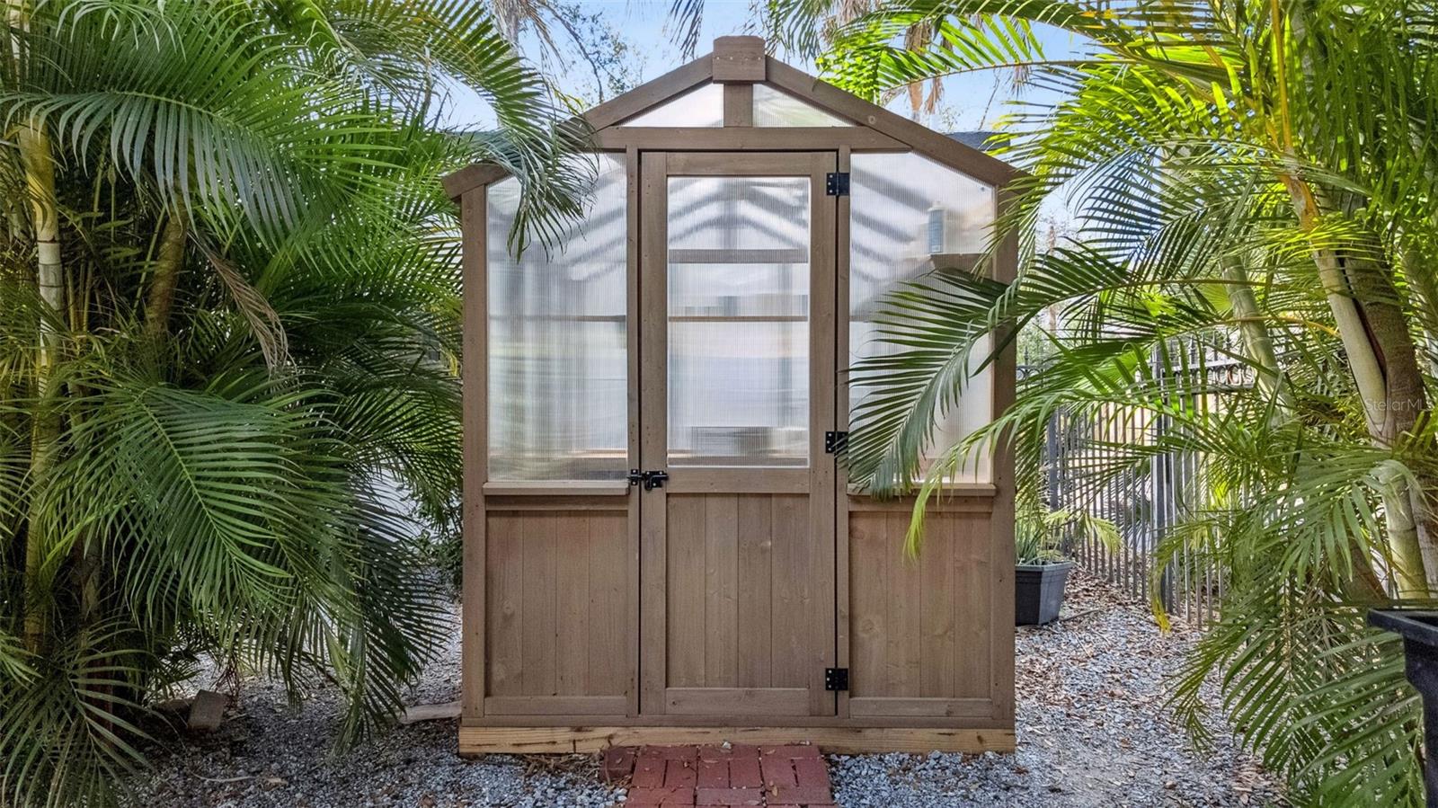 Image 47 of 63 For 926 Shadowlawn Avenue