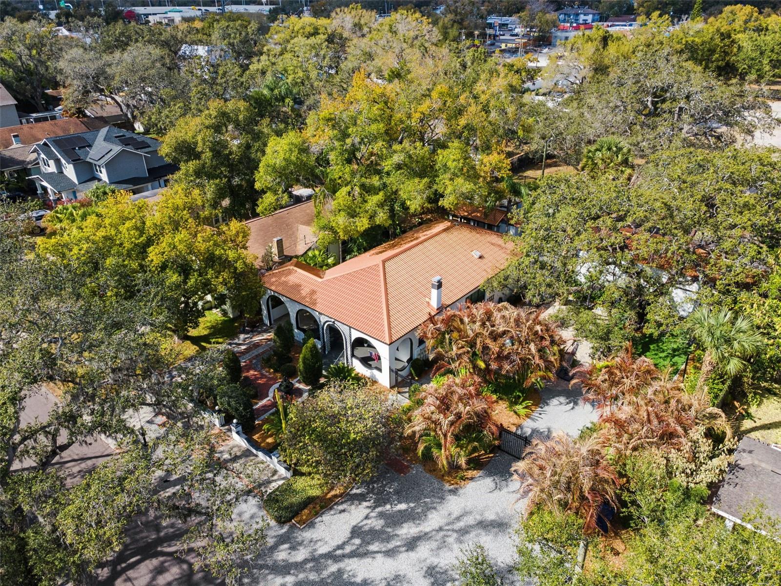 Image 52 of 63 For 926 Shadowlawn Avenue