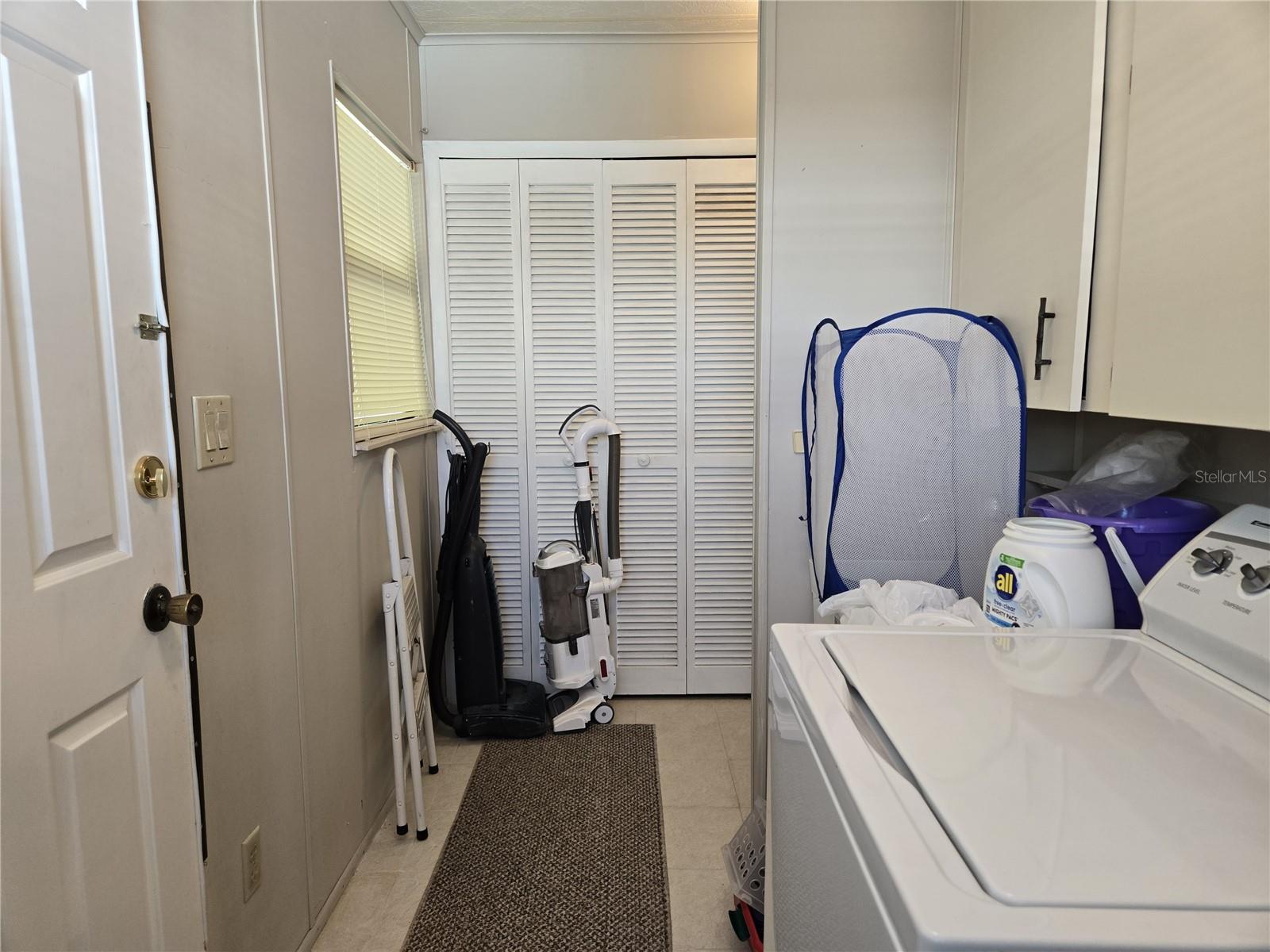 Image 16 of 32 For 3405 Overlook Road 1623