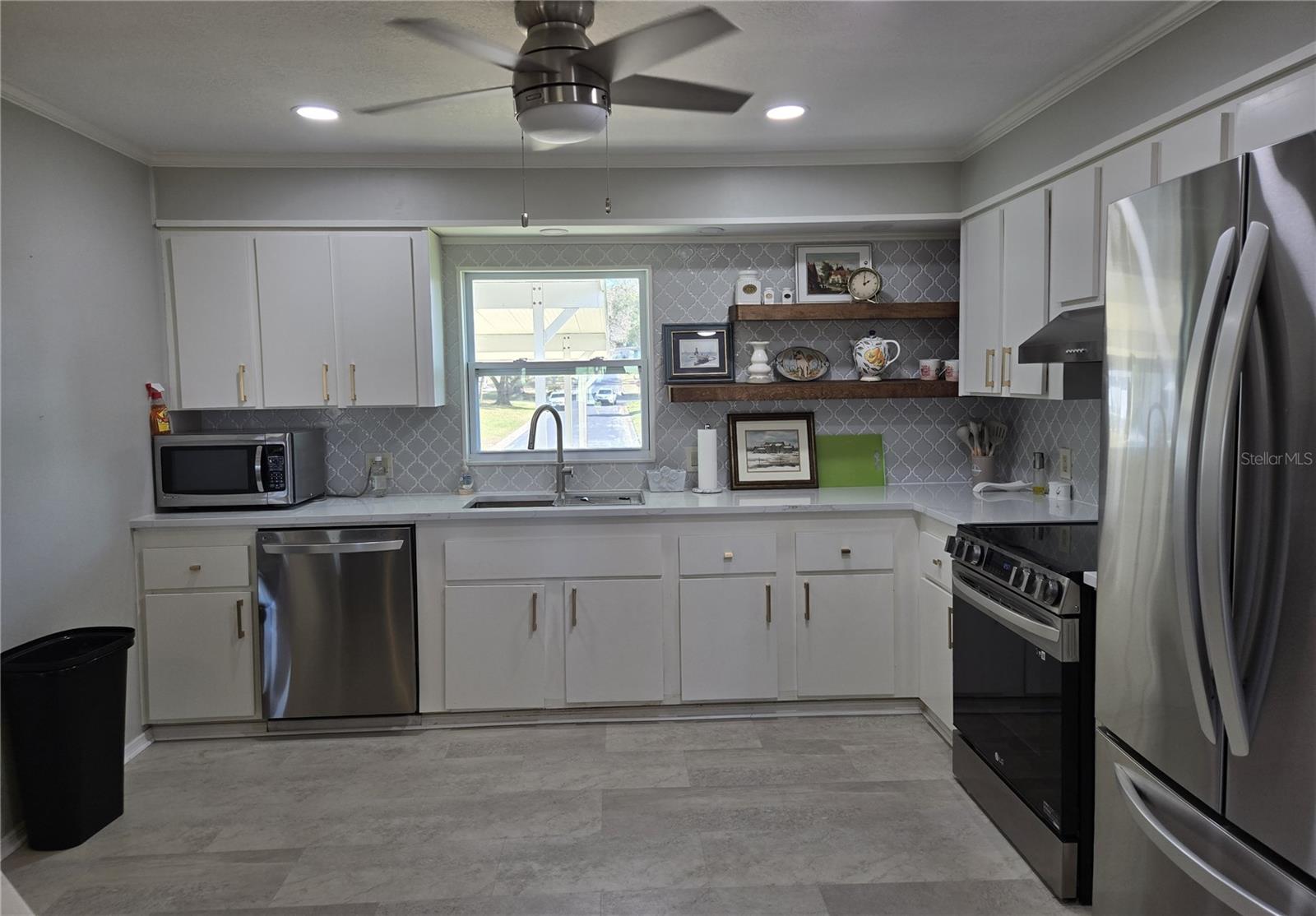 Image 31 of 32 For 3405 Overlook Road 1623