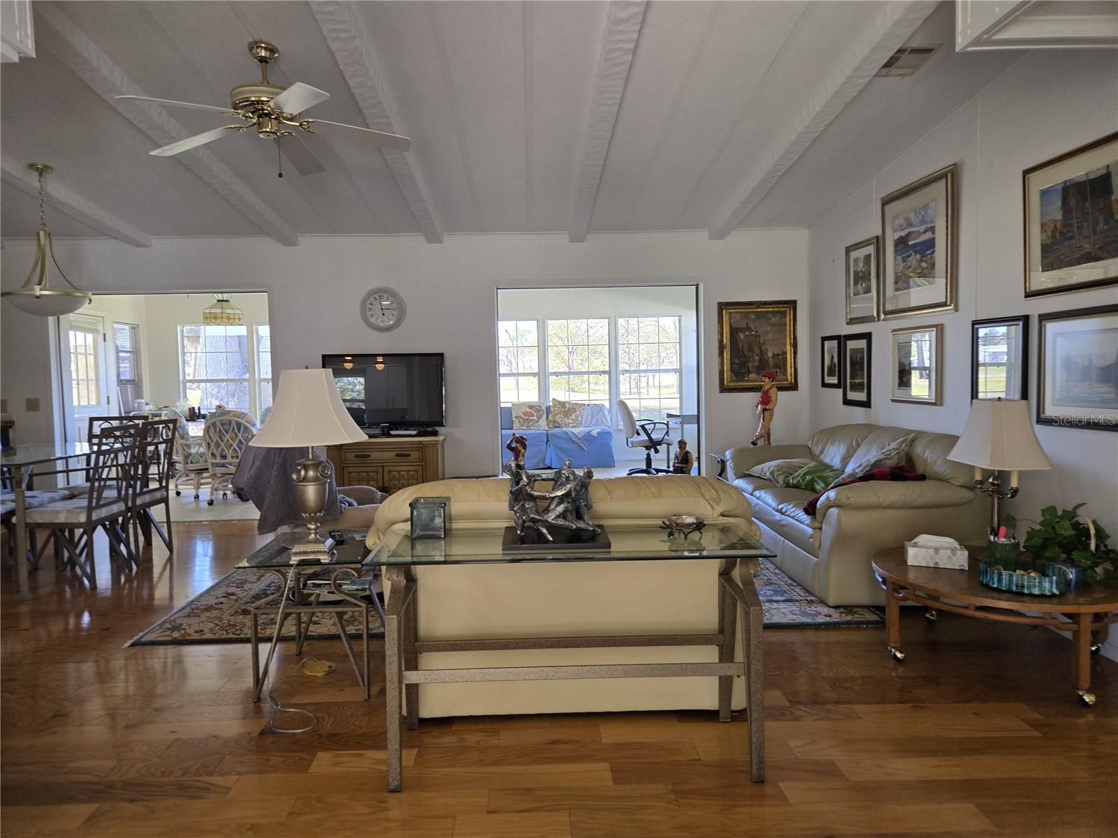 Image 8 of 32 For 3405 Overlook Road 1623