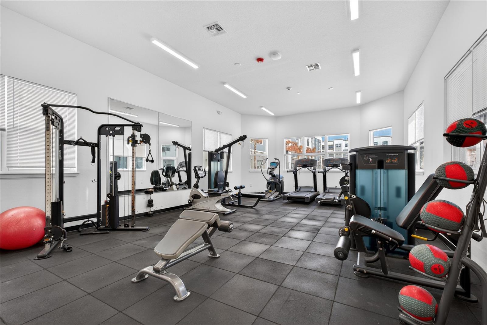 Image 19 of 24 For 1230 Southstation Place 311