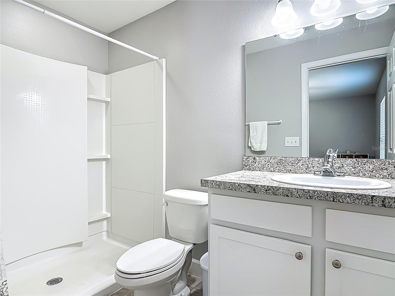 Image 34 of 47 For 640 Chestnut Avenue