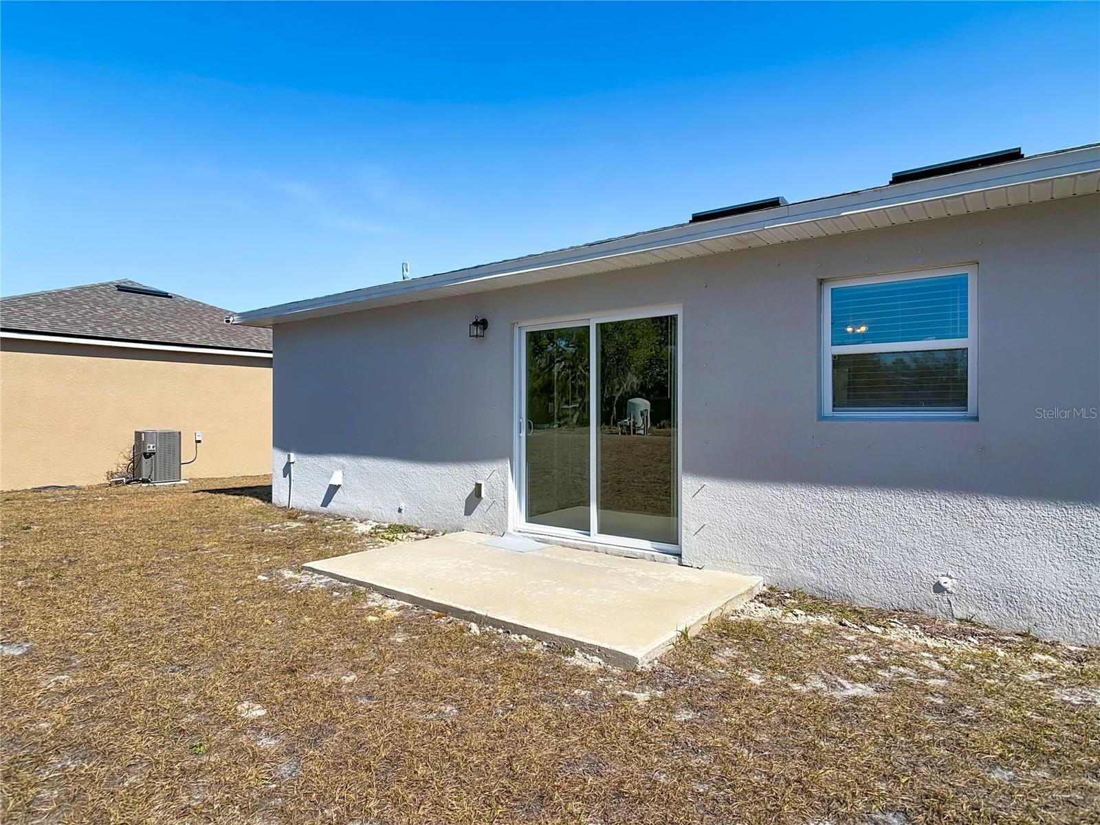 Image 36 of 47 For 640 Chestnut Avenue