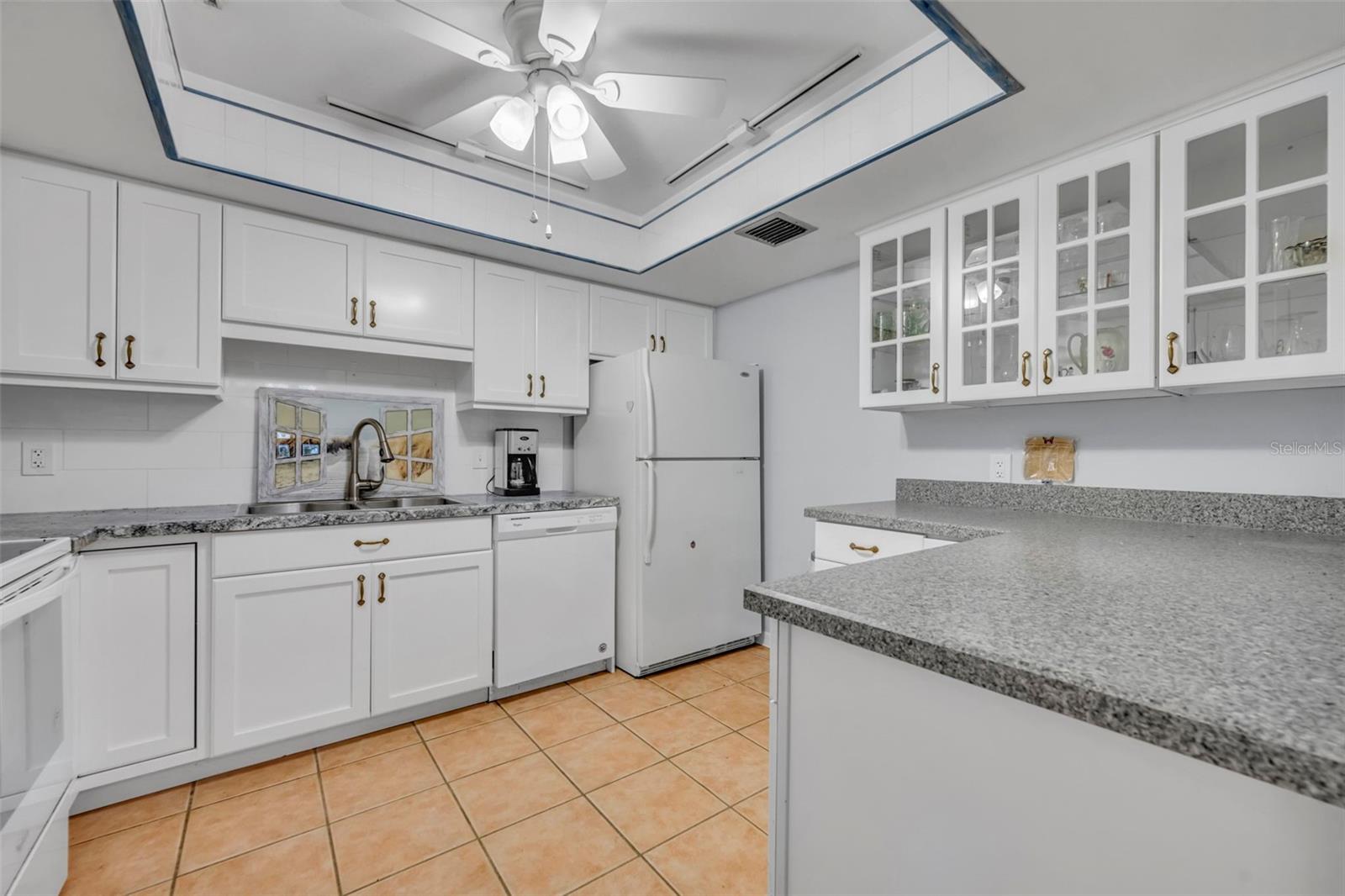 Image 13 of 29 For 451 Oak Haven Drive