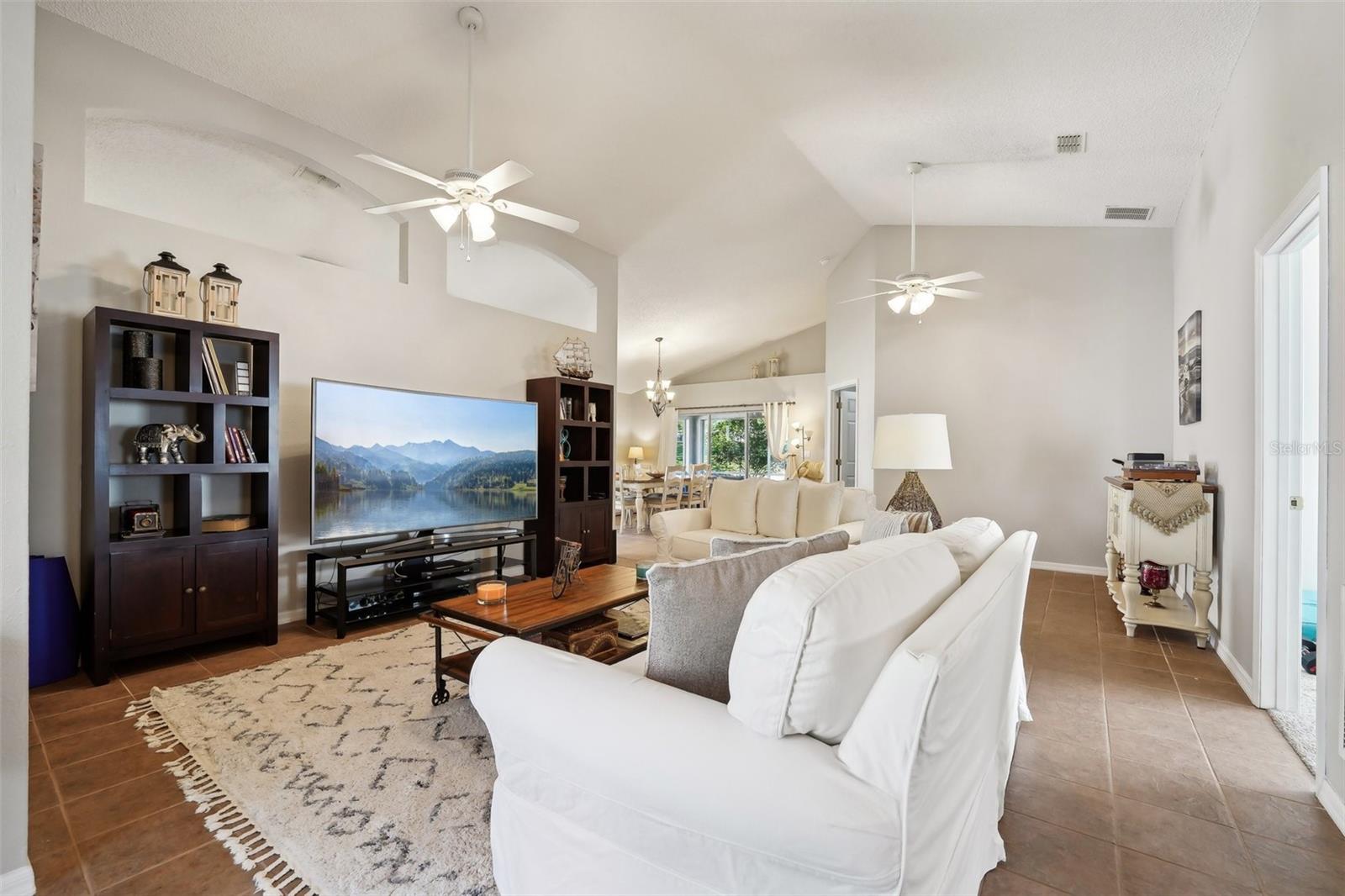 Image 8 of 34 For 2302 Edmonton Court