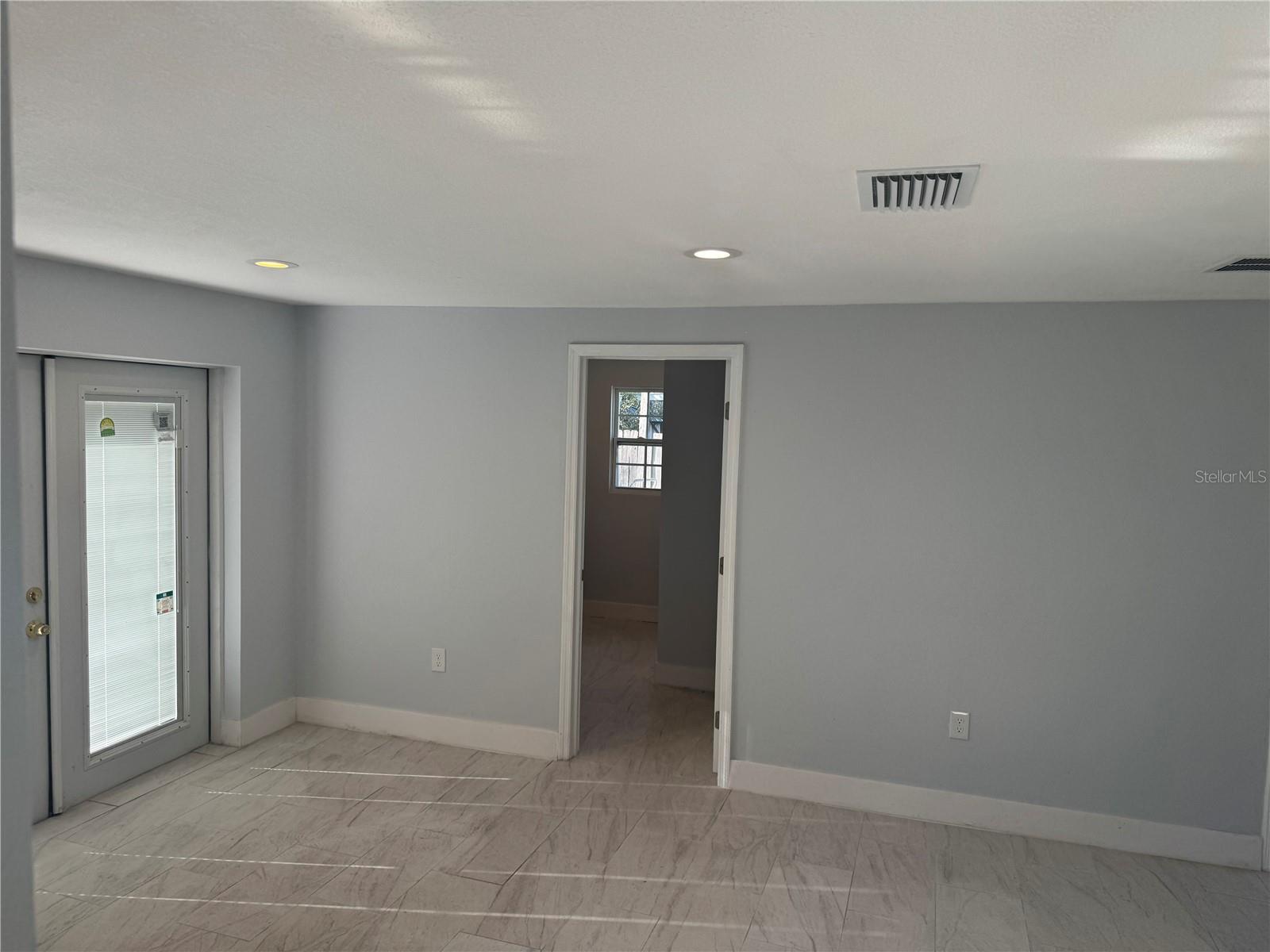 Image 12 of 23 For 135 Bob Thomas Circle