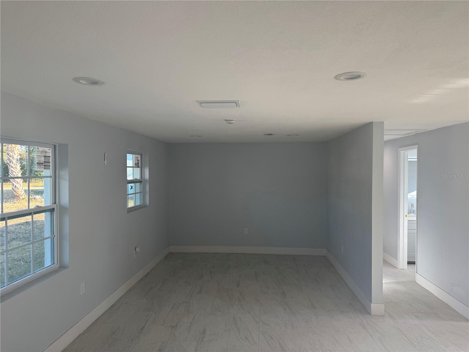 Image 16 of 23 For 135 Bob Thomas Circle