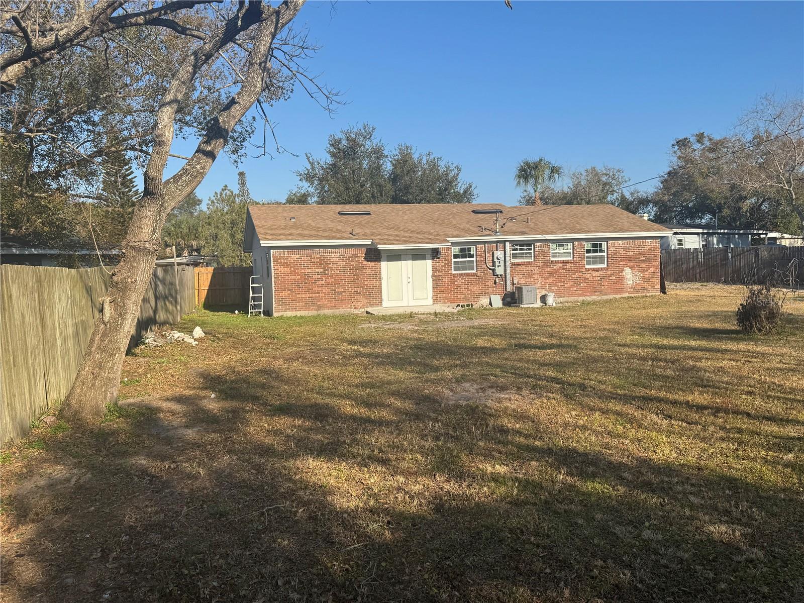 Image 17 of 23 For 135 Bob Thomas Circle